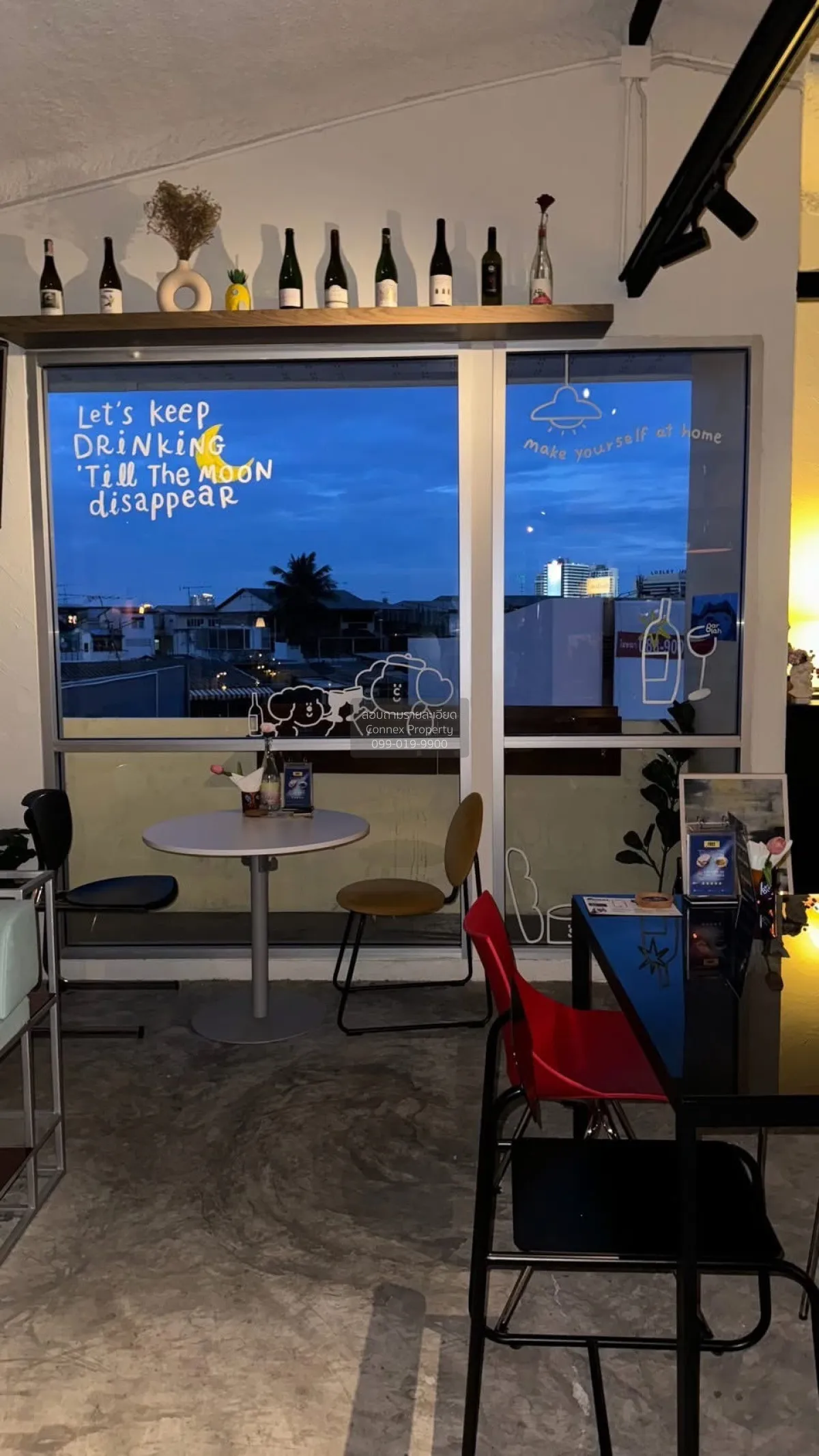 ขายเซ้งด่วน wine bar ใกล้ emsphere  วิวสวย ชั้นสูง รีโนเวทใหม่ คล