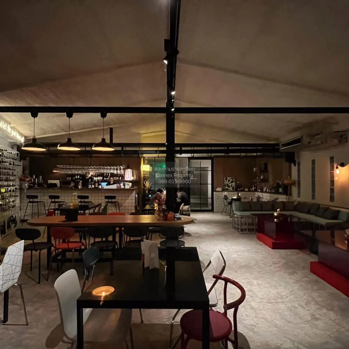 ขายเซ้งด่วน wine bar ใกล้ emsphere  วิวสวย ชั้นสูง รีโนเวทใหม่ คล