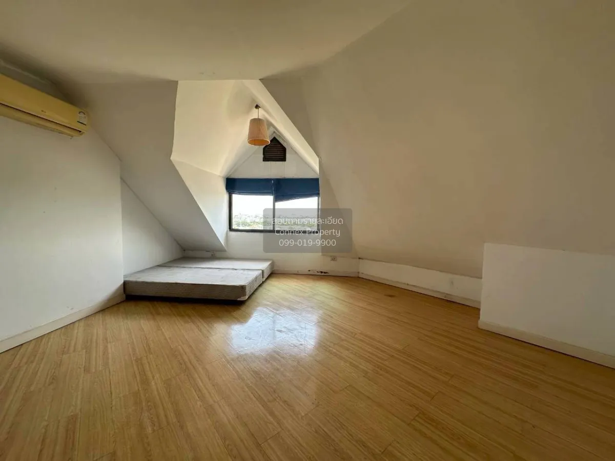 ขายคอนโด  คันทรี คอมเพล็กซ์ เพนท์เฮ้าส์ ชั้นสูง BTS-บางนา พระโขนง 2