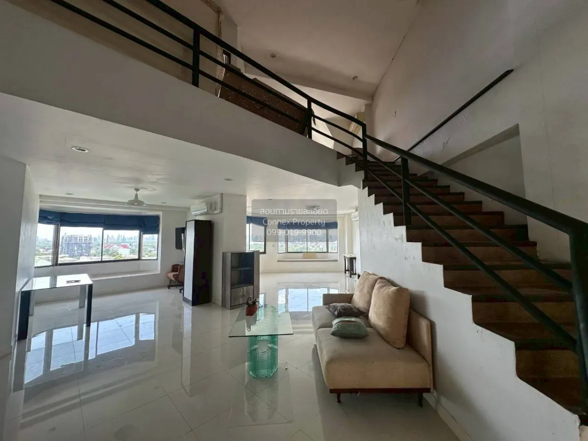 ขายคอนโด  คันทรี คอมเพล็กซ์ เพนท์เฮ้าส์ ชั้นสูง BTS-บางนา พระโขนง