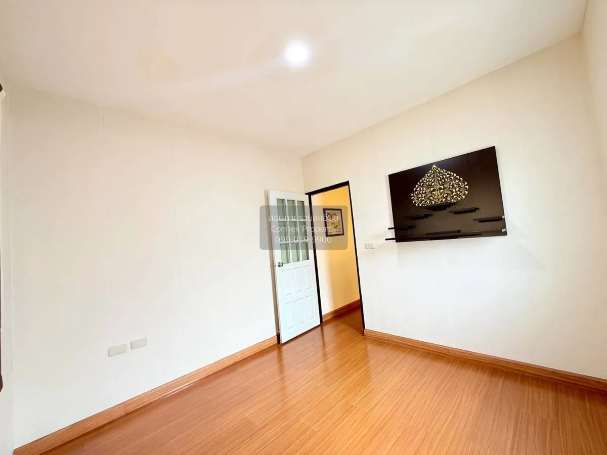 For Sale House , Perfect Place Rattanathibet , newly renovated ,  4