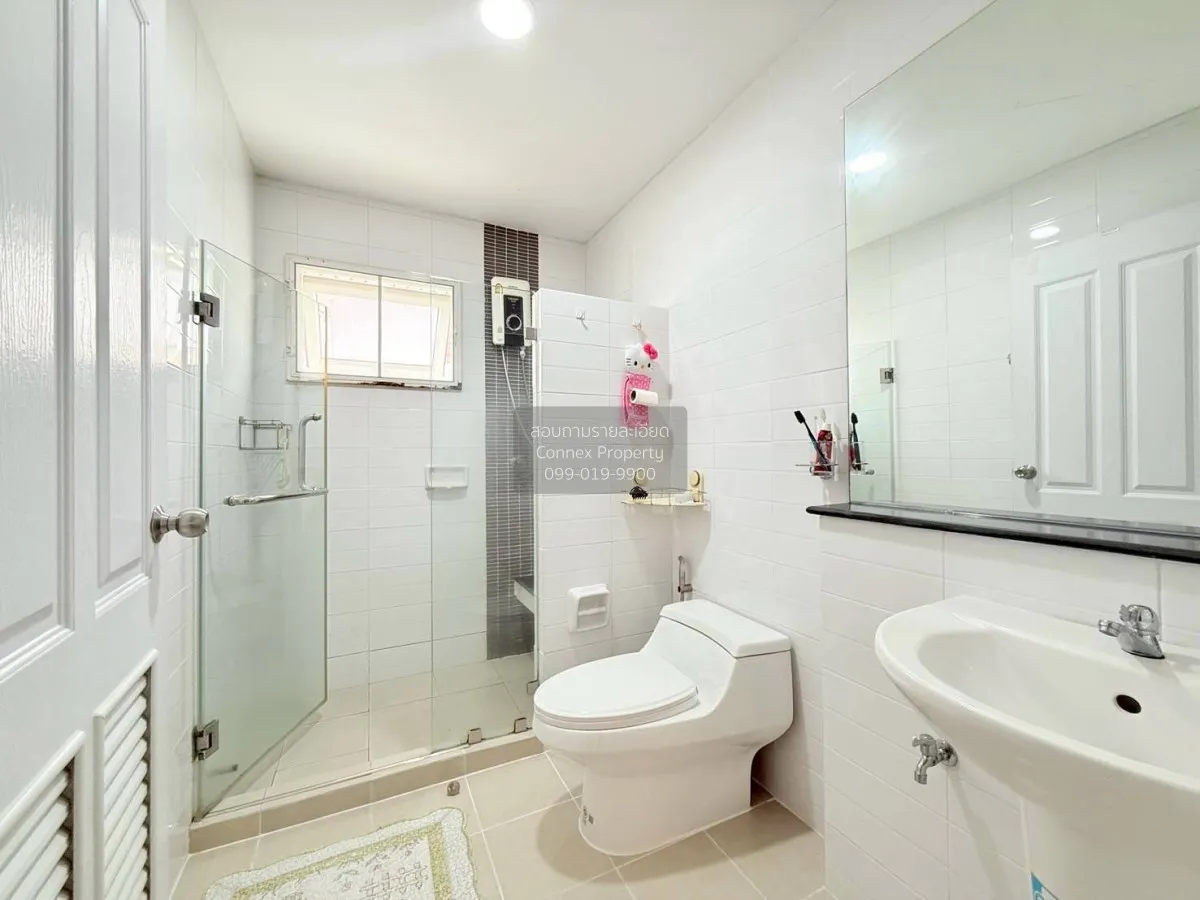 For Sale House , Perfect Place Rattanathibet , newly renovated , 