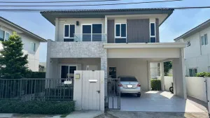 For Sale House , Mantana 2 Motorway - New Krungthepkreetha , Khlong Song Ton Noon , Lat Krabang , Bangkok , CX-152828