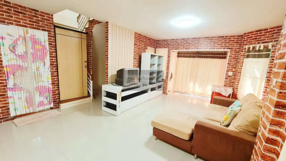 ขายบ้าน  ชลลดา สุวรรณภูมิ ห้องมุม ศีรษะจรเข้น้อย บางเสาธง สมุทรปร