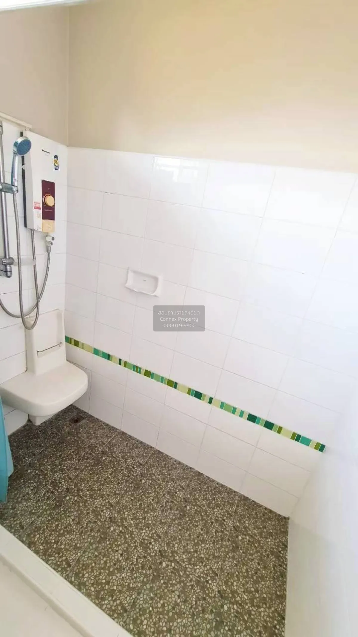 ขายบ้าน  ชลลดา สุวรรณภูมิ ห้องมุม ศีรษะจรเข้น้อย บางเสาธง สมุทรปร