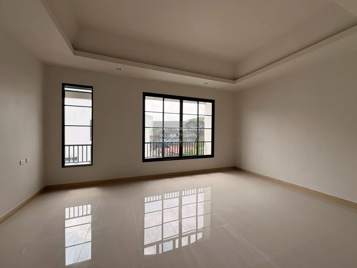 For Sale Townhouse/Townhome  , Baan Klang Muang Ladprao - Yothin 