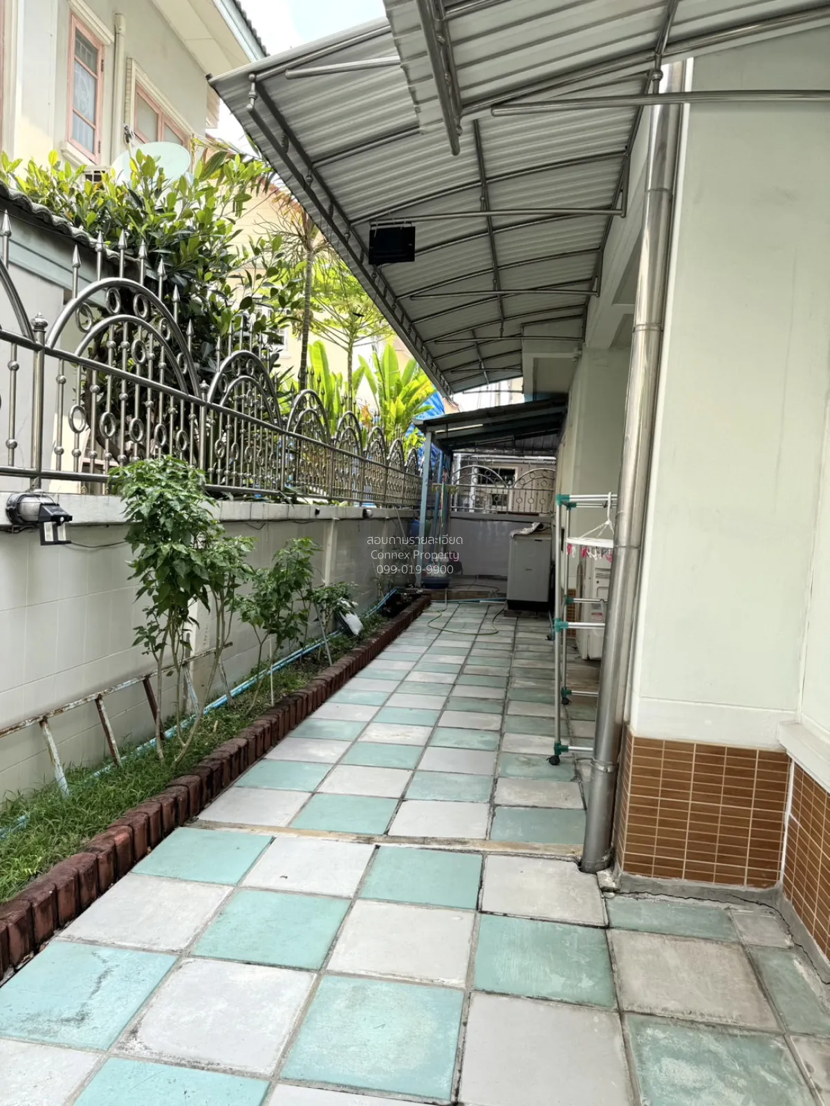 ขายบ้าน  พาร์คเวย์ ชาเล่ต์ รามคำแหง มีนบุรี เขต มีนบุรี กรุงเทพ C