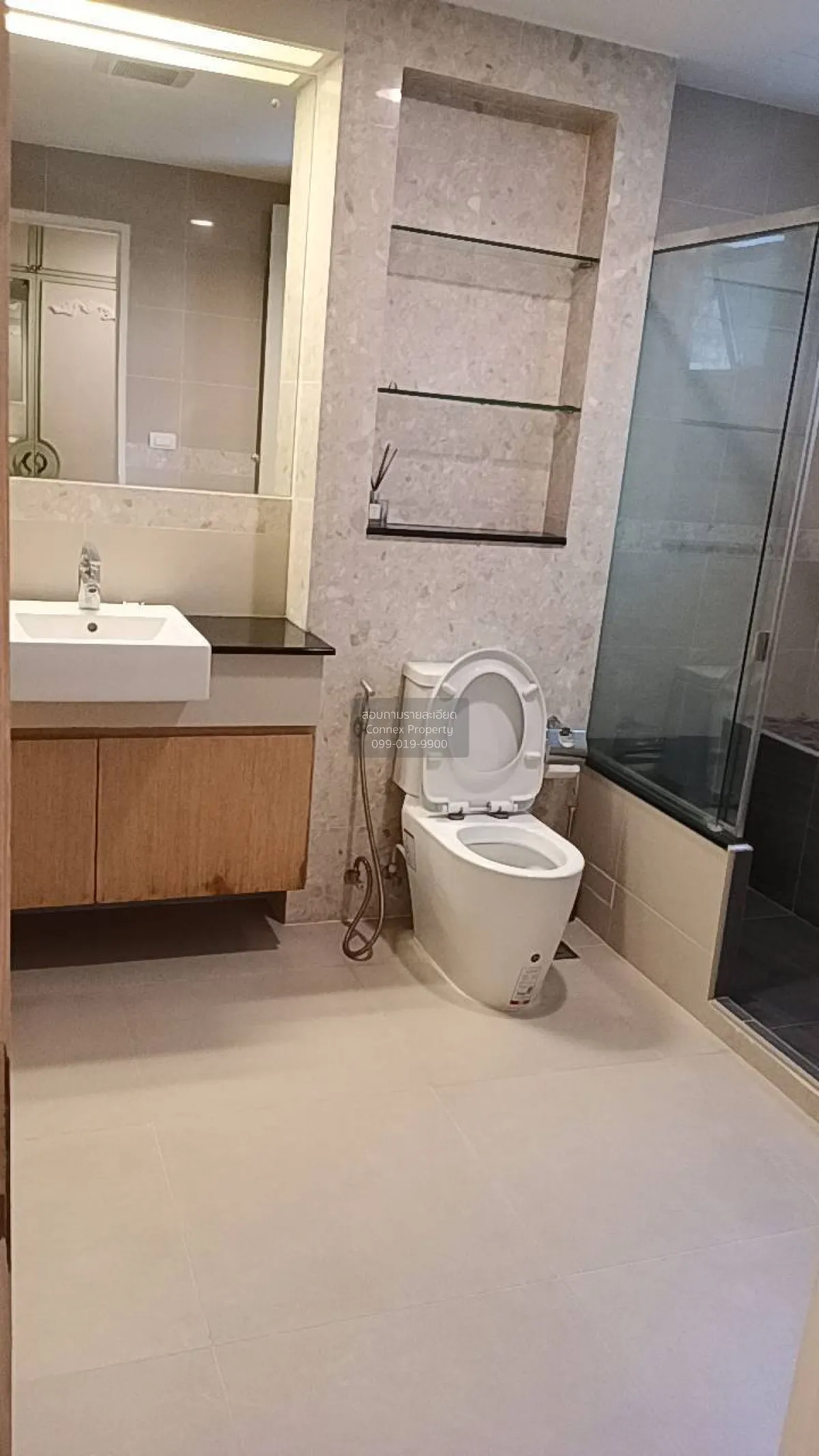 เช่าคอนโด  เดอะ เครสท์ ร่วมฤดี BTS-เพลินจิต ลุมพินี เขต ปทุมวัน ก