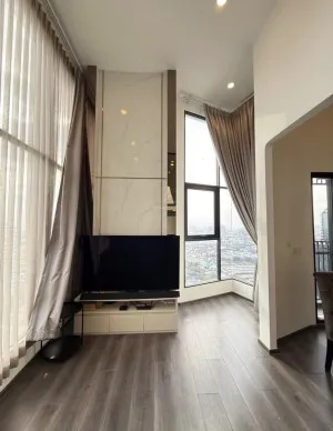 ขายคอนโด  ไนท์บริดจ์ สเปซ รัชโยธิน ดูเพล็กซ์ ชั้นสูง ห้องมุม BTS-พหลโยธิน 24 จตุจักร เขต จตุจักร กรุงเทพ CX-152960