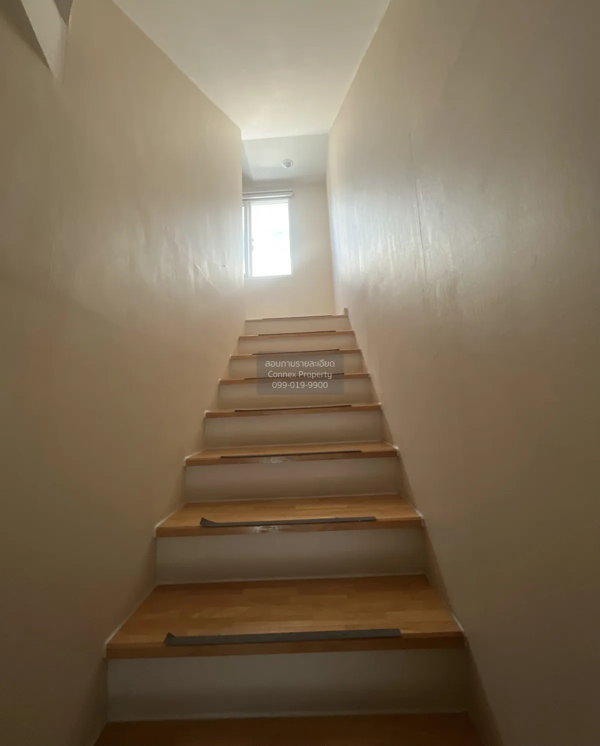 ขายทาวน์เฮ้าส์/ทาวน์โฮม  บ้านกลางมือง พระราม9 ห้องมุม หน้ากว้าง A