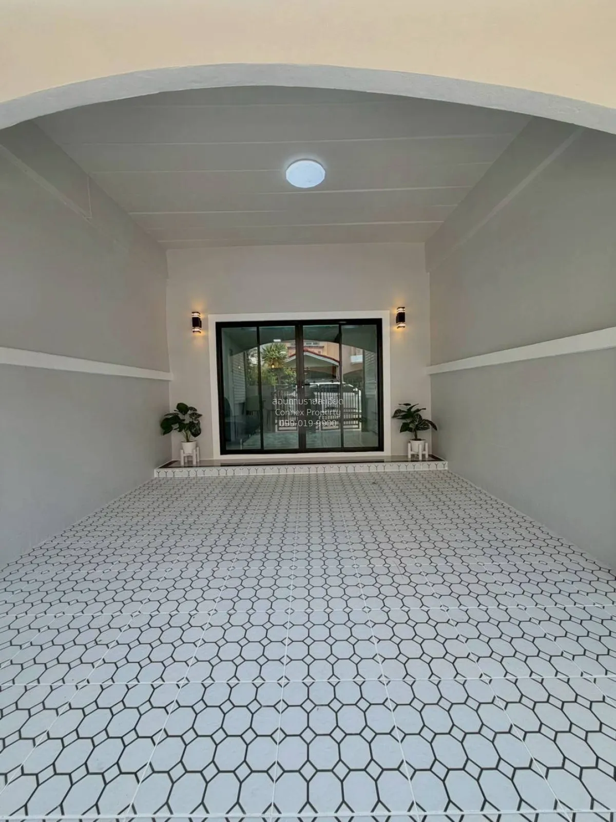 For Sale Townhouse/Townhome  , Nunticha 1 , newly renovated , Ban 4