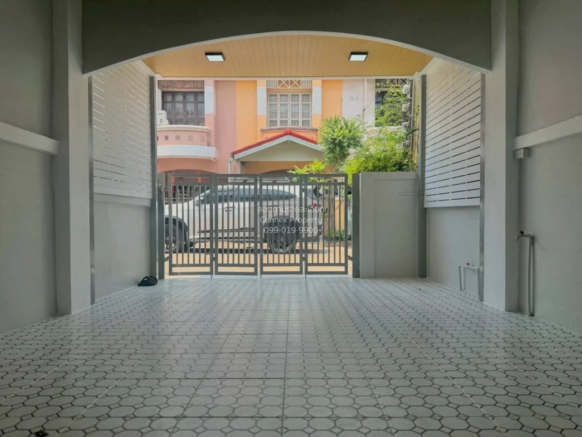 For Sale Townhouse/Townhome  , Nunticha 1 , newly renovated , Ban