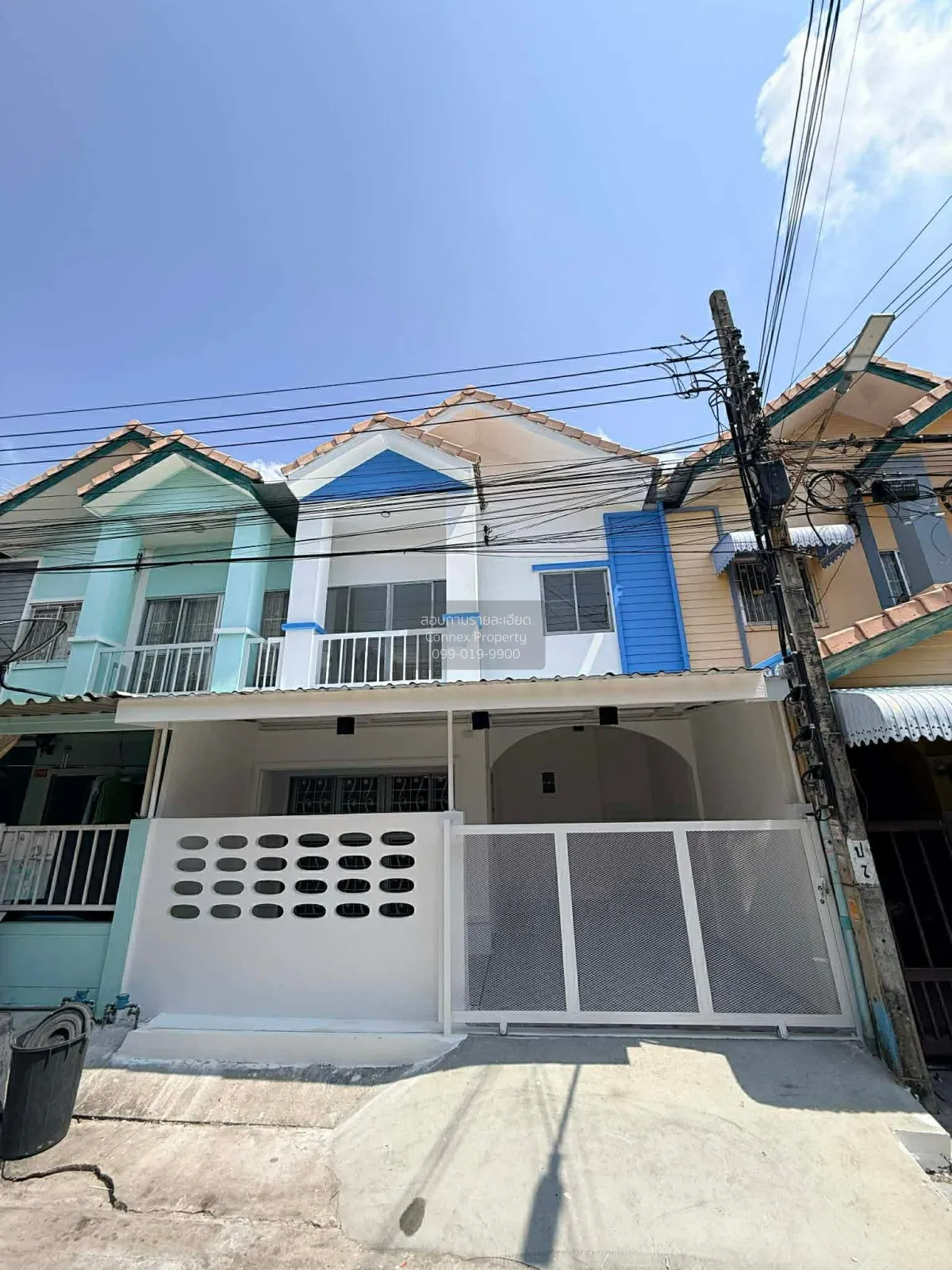 For Sale Townhouse/Townhome  , Mandira Bangplee - Tamru , wide fr 1