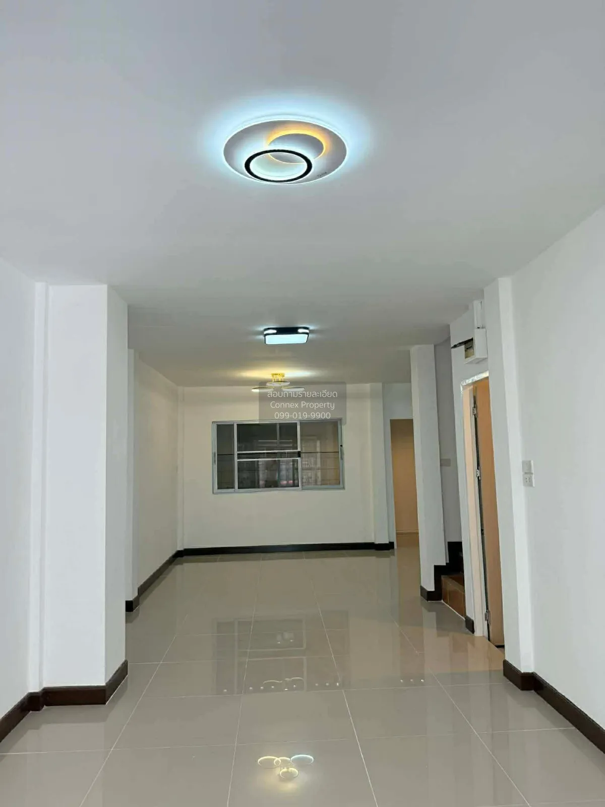 For Sale Townhouse/Townhome  , Mandira Bangplee - Tamru , wide fr