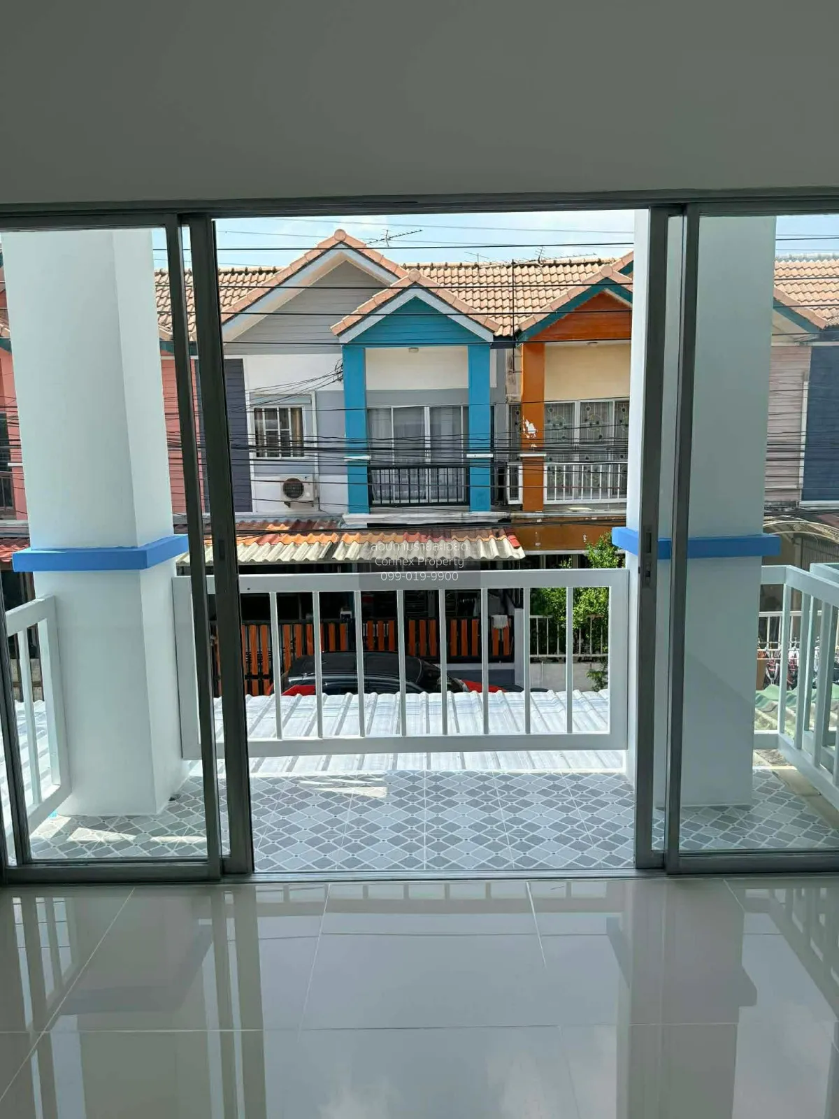 For Sale Townhouse/Townhome  , Mandira Bangplee - Tamru , wide fr