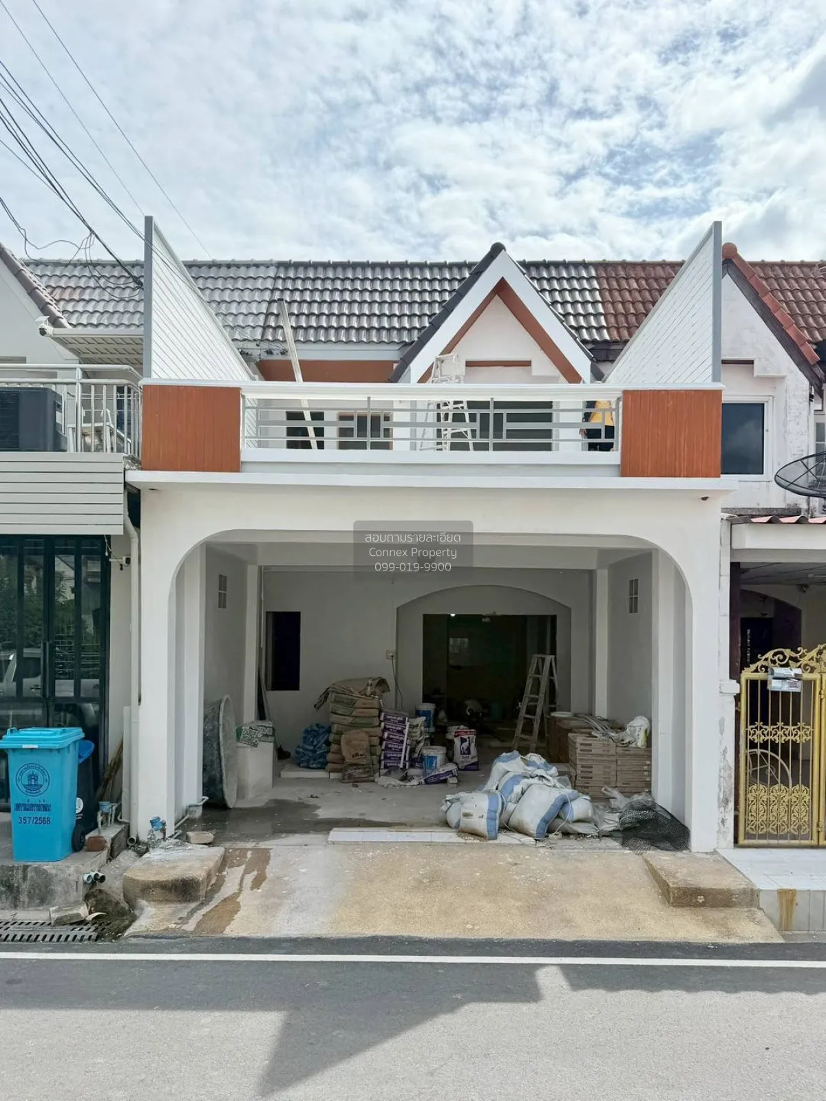 ขายทาวน์เฮ้าส์/ทาวน์โฮม  บ้านบัวทอง 2 รีโนเวทใหม่ บางรักพัฒนา บาง 1
