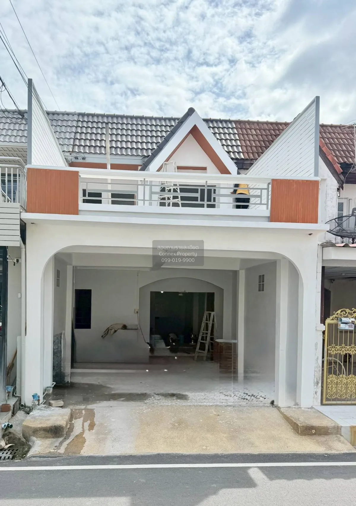 ขายทาวน์เฮ้าส์/ทาวน์โฮม  บ้านบัวทอง 2 รีโนเวทใหม่ บางรักพัฒนา บาง 2