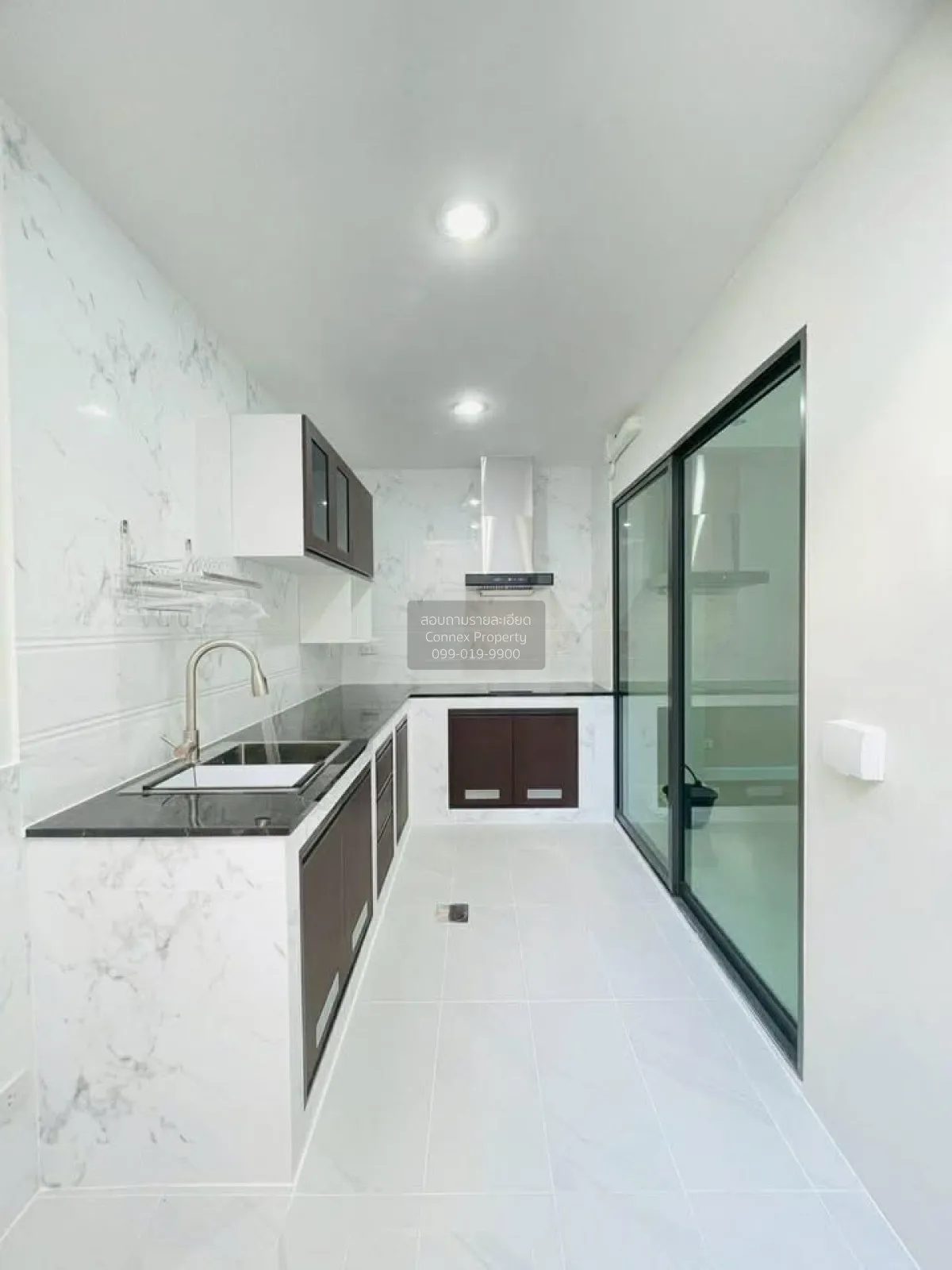 ขายทาวน์เฮ้าส์/ทาวน์โฮม  เวิร์ฟ รามคำแหง - วงแหวน สะพานสูง เขต สะ