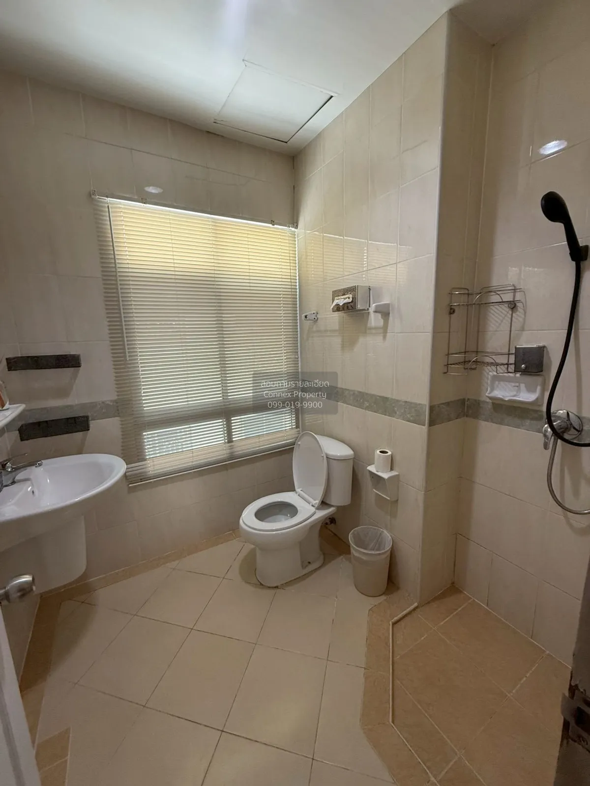 For Sale Townhouse/Townhome  , Baan Klang Muang Swiss Town Kaset-