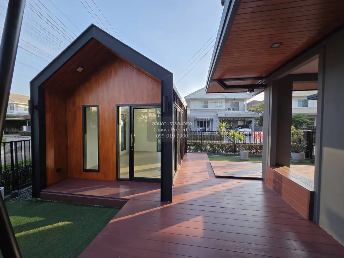 For Sale House , Chaiyapruk Ramintra – Wongwaen , wide frontage ,