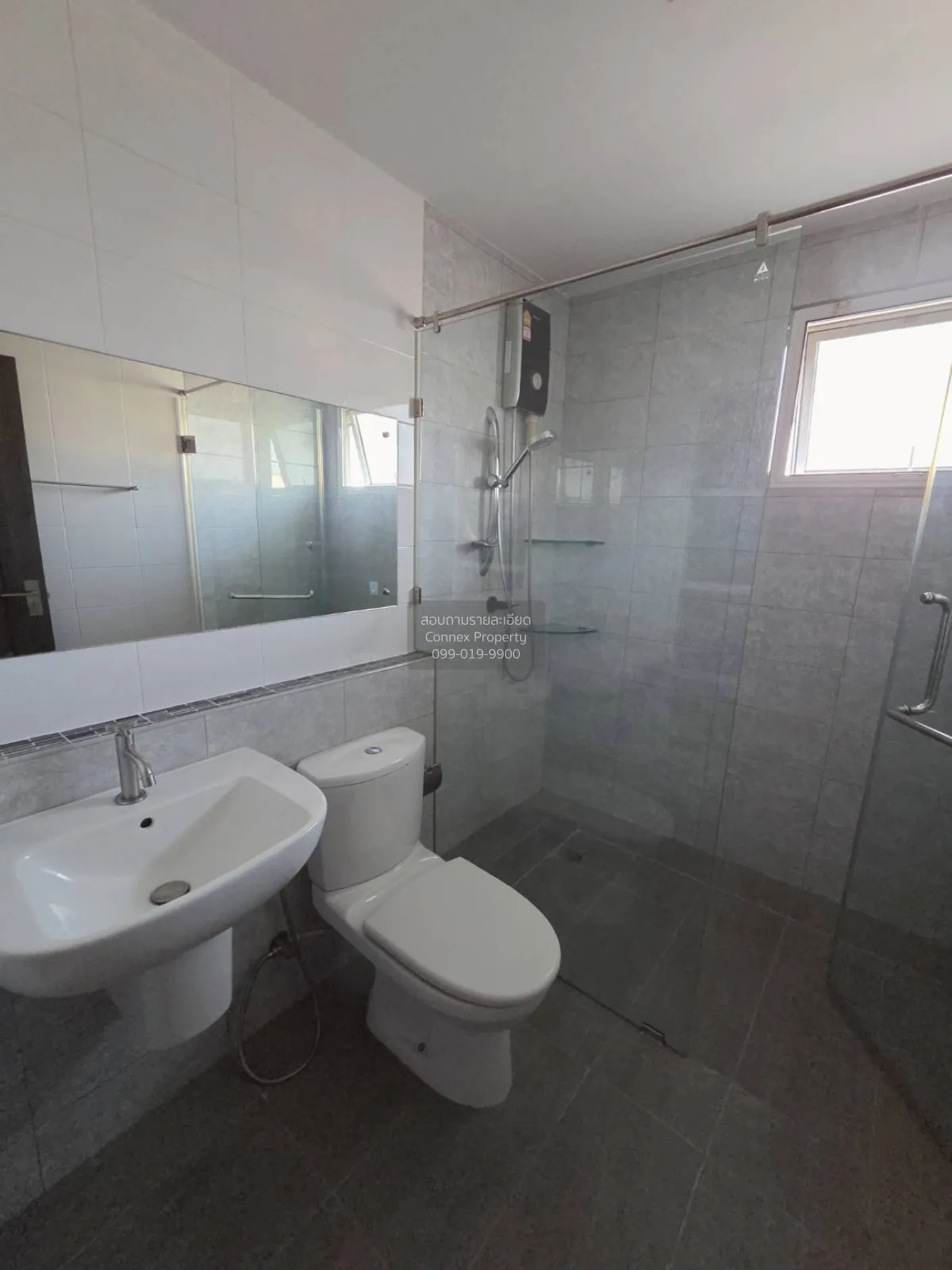 For Sale House , Chaiyapruk Ramintra – Wongwaen , wide frontage ,