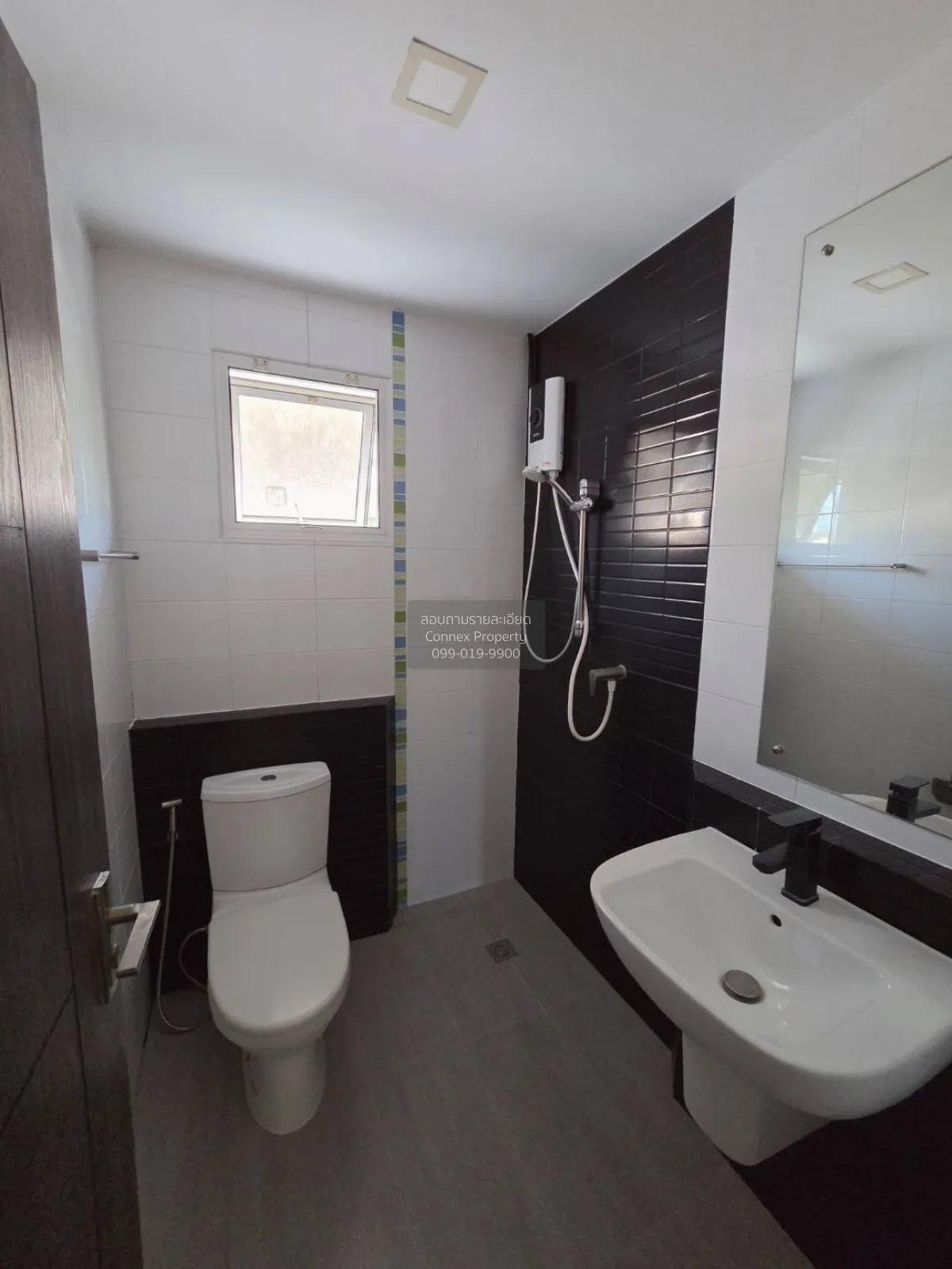 For Sale House , Chaiyapruk Ramintra – Wongwaen , wide frontage ,