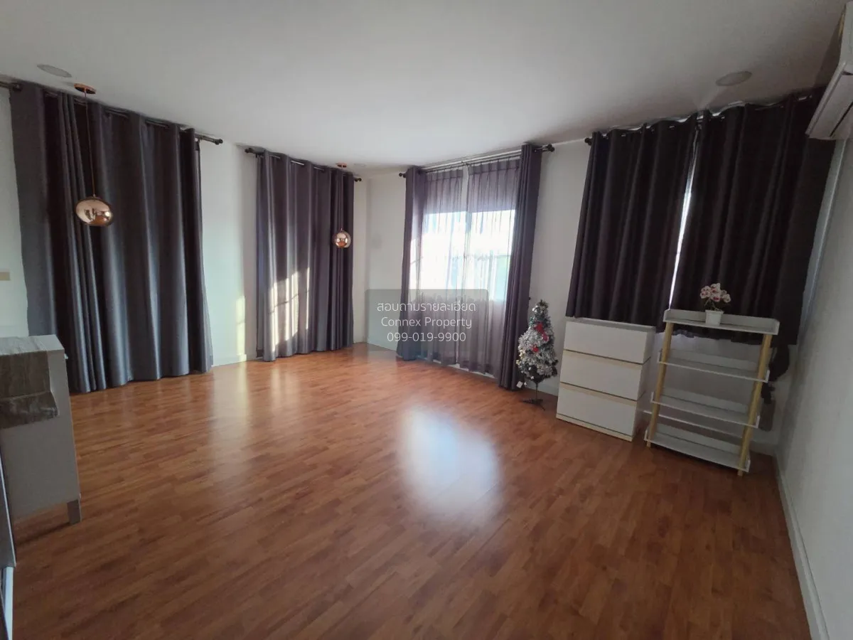 For Sale House , Chaiyapruk Ramintra – Wongwaen , wide frontage ,