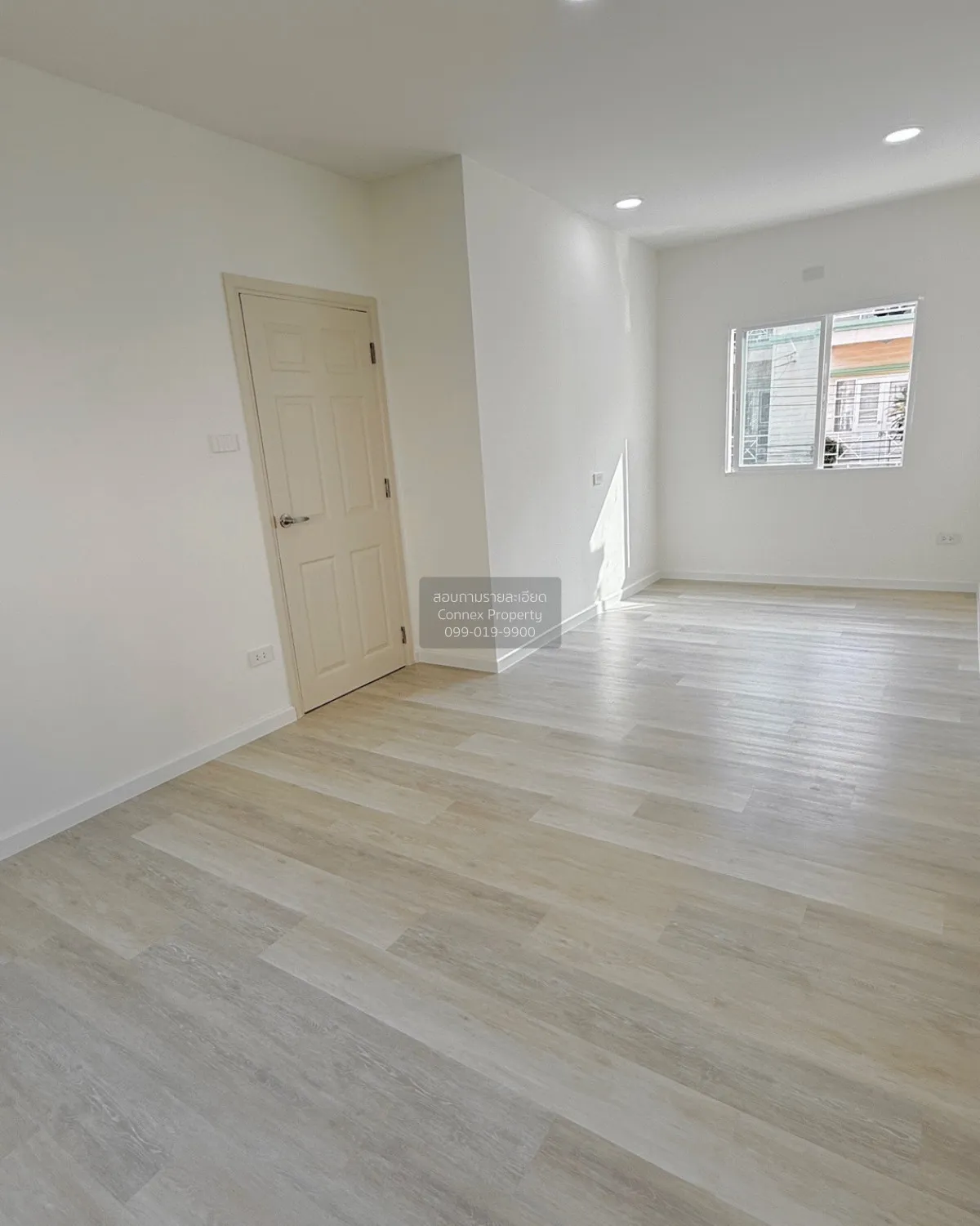 For Sale Townhouse/Townhome  , Moobaan Euapracha Nuanchan , wide 