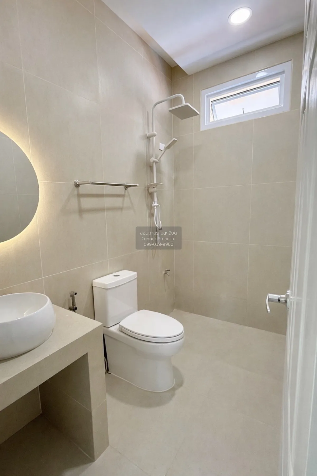 For Sale Townhouse/Townhome  , Moobaan Euapracha Nuanchan , wide 