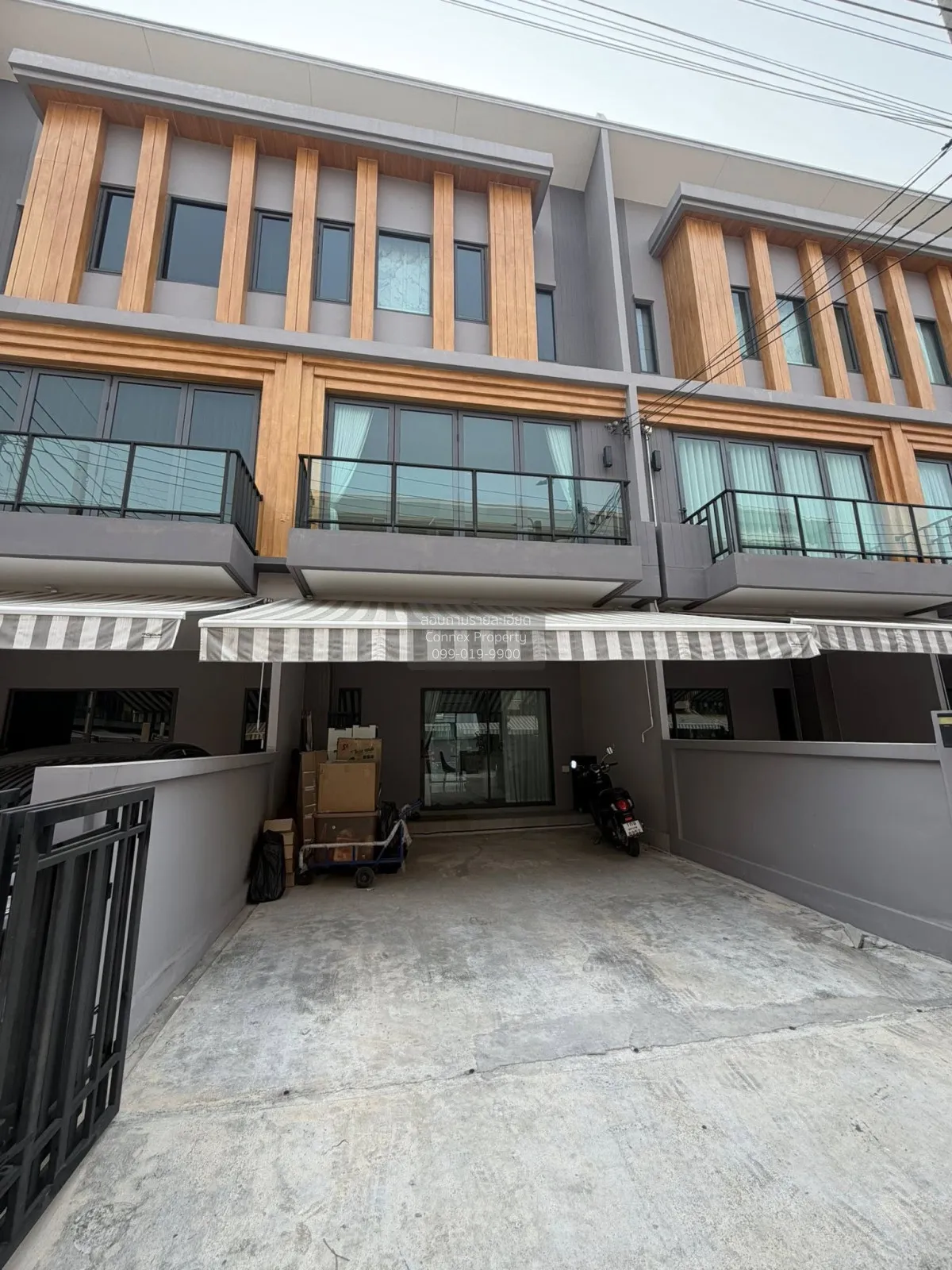 เช่าทาวน์เฮ้าส์/ทาวน์โฮม  ไอเจ้นท์ พระราม 9 ประเวศ เขต ประเวศ กรุ 1