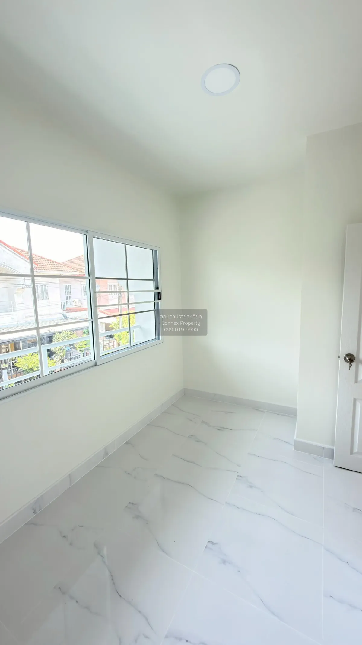 ขายบ้าน  บ้าน บุรีรมย์ รังสิต คลอง4 หน้ากว้าง รีโนเวทใหม่ ลาดสวาย