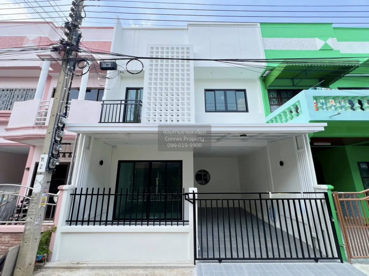 ขายทาวน์เฮ้าส์/ทาวน์โฮม  ณัฐกานต์ เพชรเกษม 112 รีโนเวทใหม่ MRT-หล 1