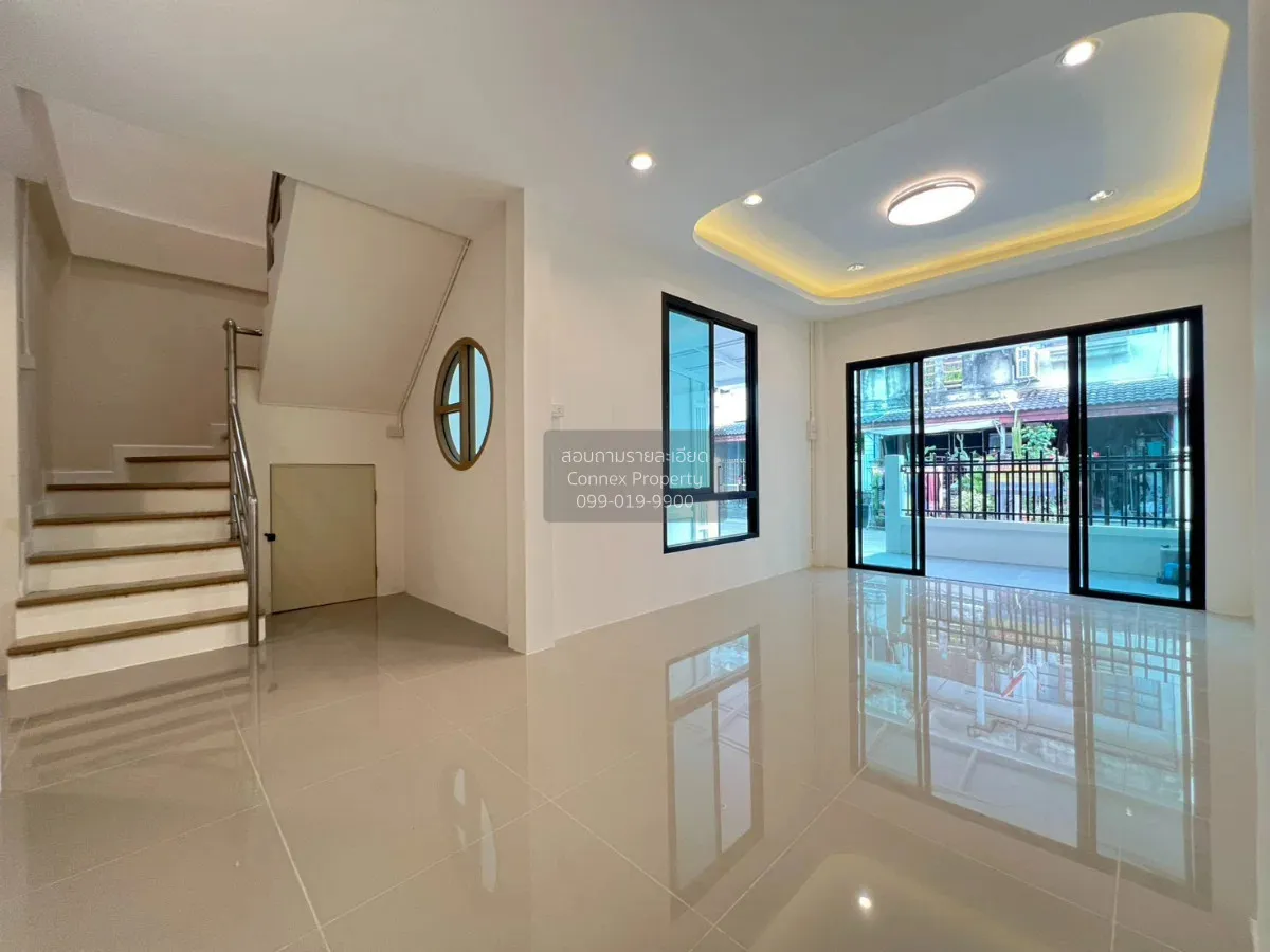 ขายทาวน์เฮ้าส์/ทาวน์โฮม  ณัฐกานต์ เพชรเกษม 112 รีโนเวทใหม่ MRT-หล