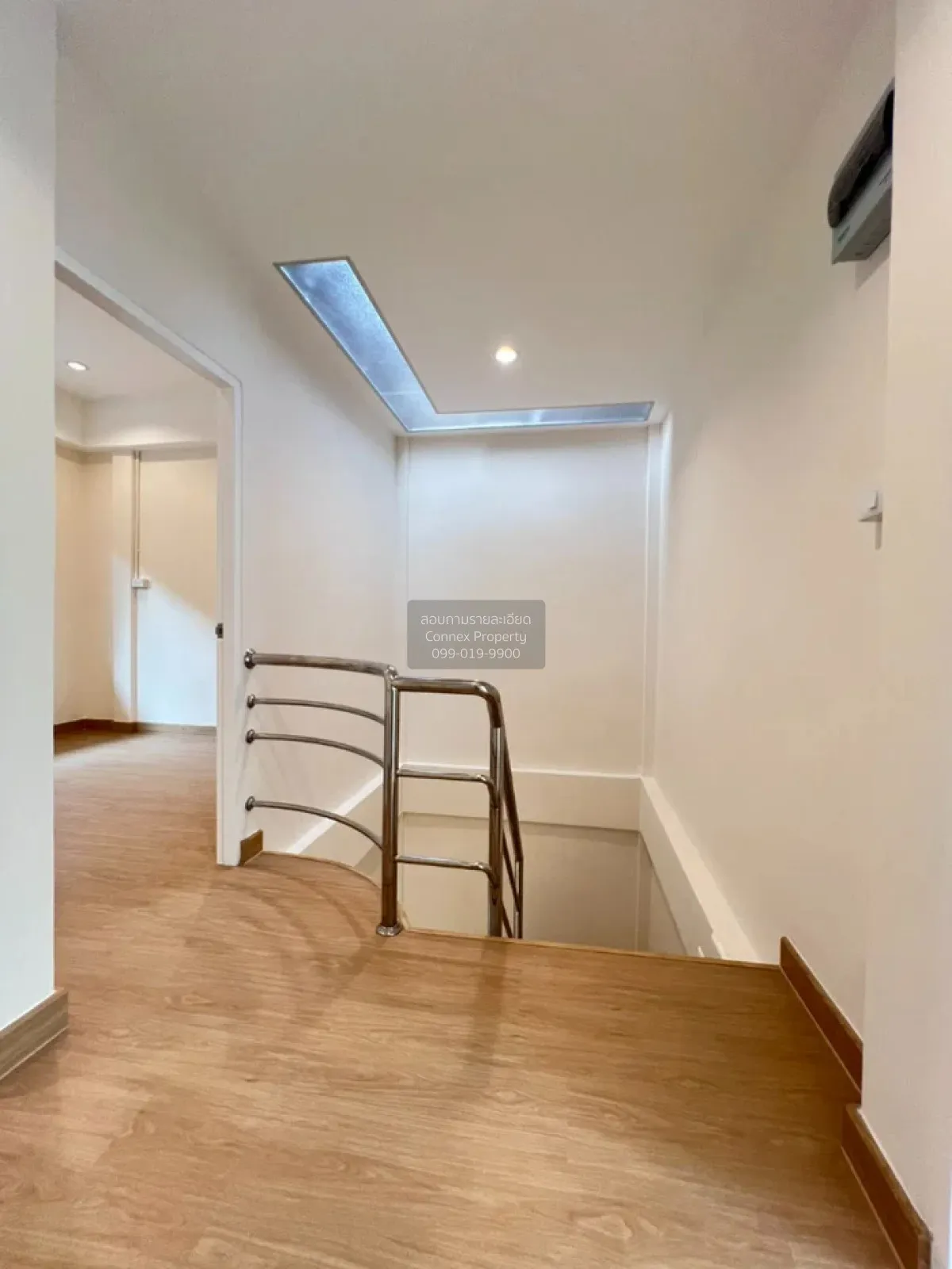 ขายทาวน์เฮ้าส์/ทาวน์โฮม  ณัฐกานต์ เพชรเกษม 112 รีโนเวทใหม่ MRT-หล