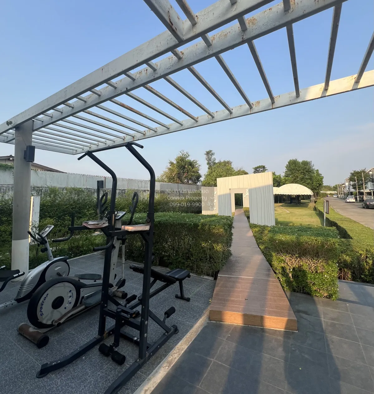 For Sale Townhouse/Townhome  , Baan Mai Rama9 - Srinakarin , nice 4