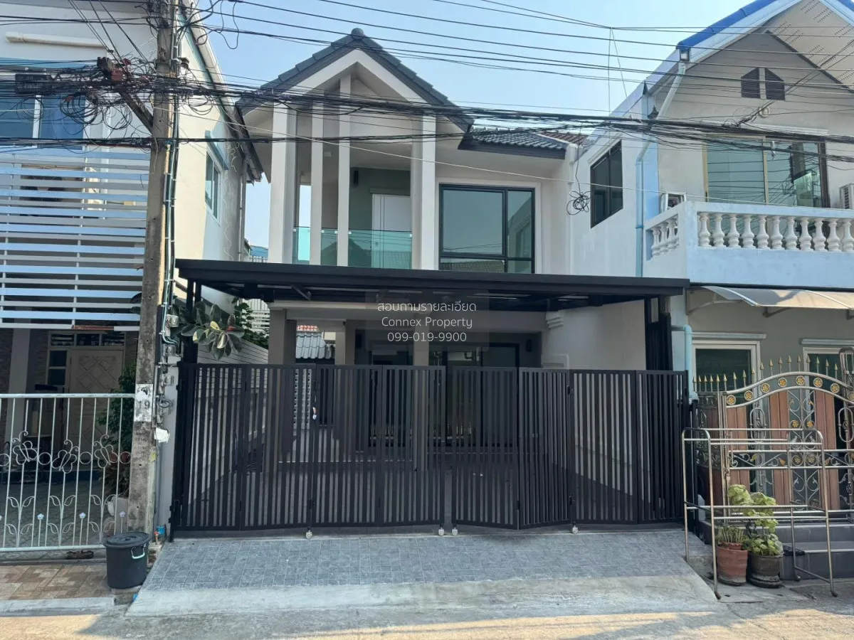 For Sale Townhouse/Townhome  , Saranrom , Nawamin , Bung Kum , Ba 1