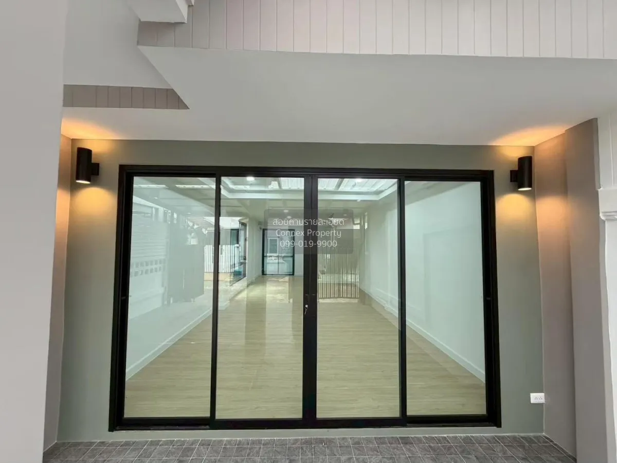 For Sale Townhouse/Townhome  , Saranrom , Nawamin , Bung Kum , Ba