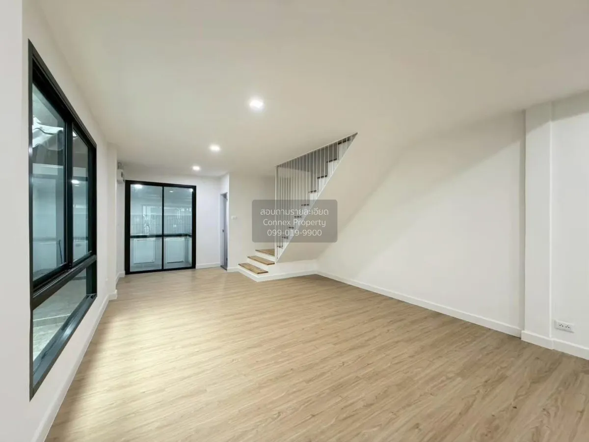 For Sale Townhouse/Townhome  , Saranrom , Nawamin , Bung Kum , Ba