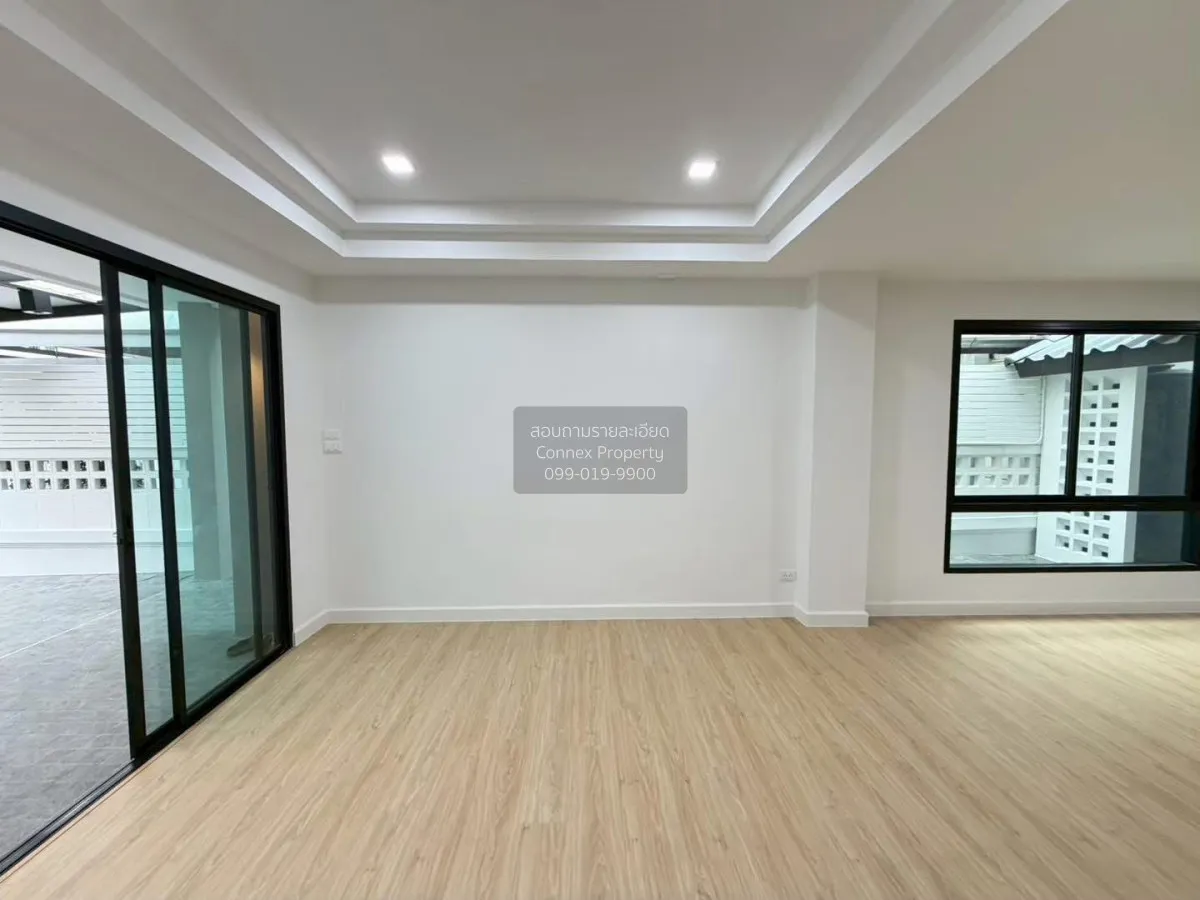 For Sale Townhouse/Townhome  , Saranrom , Nawamin , Bung Kum , Ba