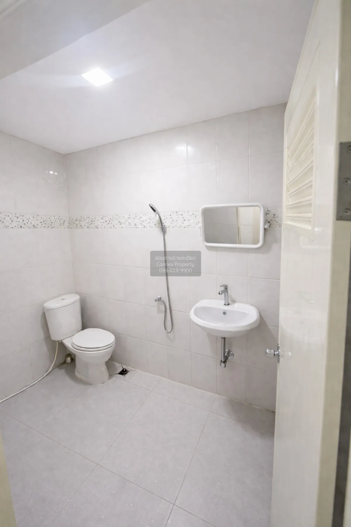 For Sale Townhouse/Townhome  , Baan Nisa , newly renovated , Nong