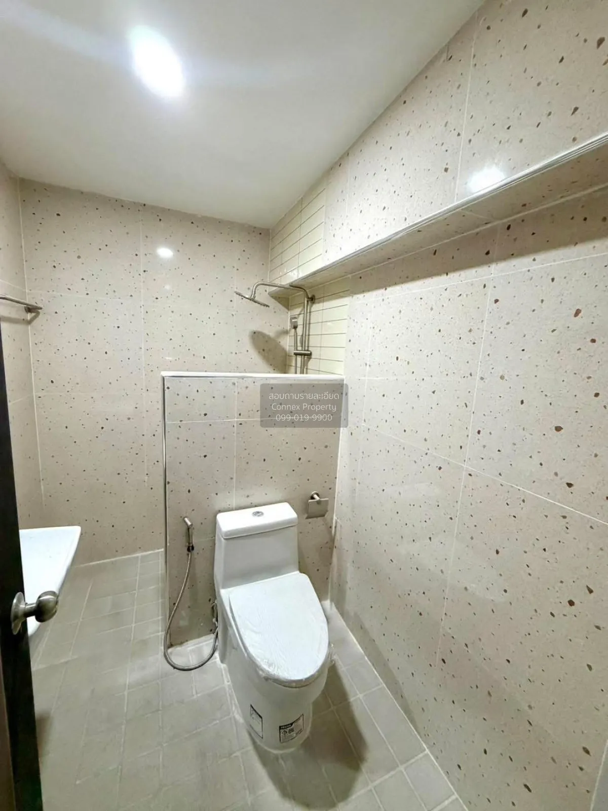 ขายบ้าน  บ้านเคหะนคร 2 รีโนเวทใหม่ ลาดกระบัง เขต ลาดกระบัง กรุงเท