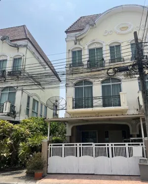 ขายทาวน์เฮ้าส์/ทาวน์โฮม  บ้านกลางเมือง โมนาโค ศรีนครินทร์ ห้องมุม รีโนเวทใหม่ สวนหลวง เขต สวนหลวง กรุงเทพ CX-153165