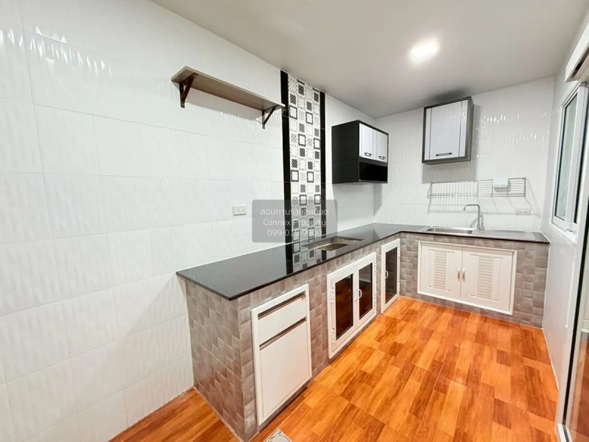 For Sale Townhouse/Townhome  , Pruksa Ville 28 Wongwaen - Rattana