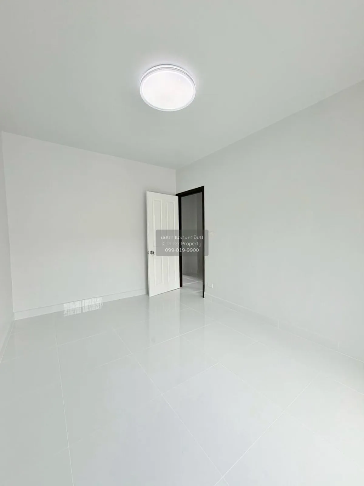 For Sale Townhouse/Townhome  , Pruksa Ville 28 Wongwaen - Rattana
