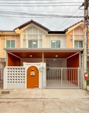 For Sale Townhouse/Townhome  , Pruksa Ville 28 Wongwaen - Rattanathibet , newly renovated , MRT-Talad Bang Yai , Sao Thong Hin , Bang Yai , Nonthaburi , CX-153175