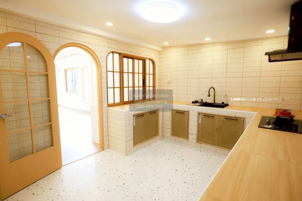 ขายทาวน์เฮ้าส์ ลาดพร้าว41 ซอย ภาวนา  แขวงจันทรเกษม เขต จตุจักร กร