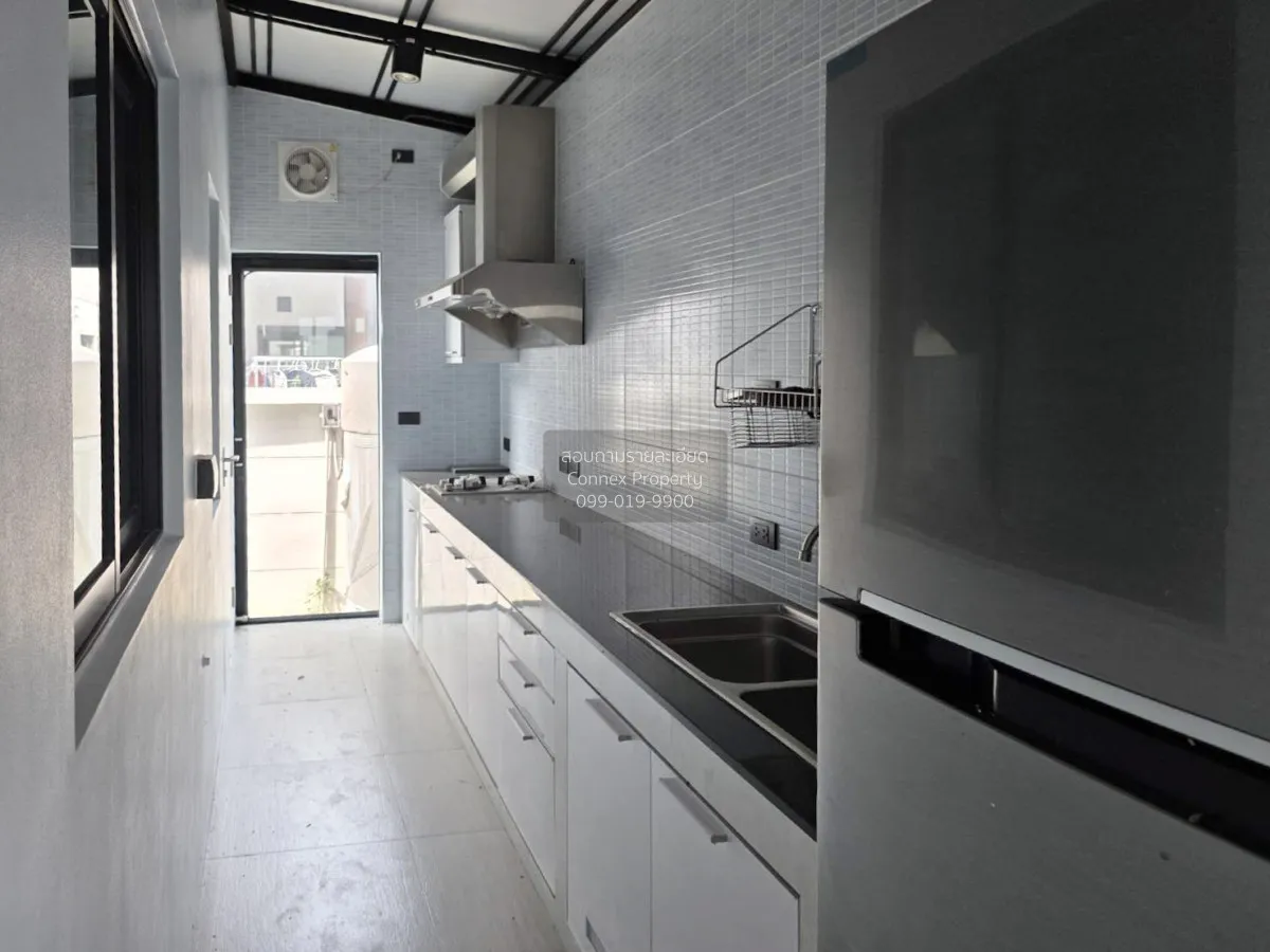 ขายด่วนมาก บางกอก บูเลอวาร์ด หลังริม ไทป์ใหญ่สุด 3 จอด โครงการ บา