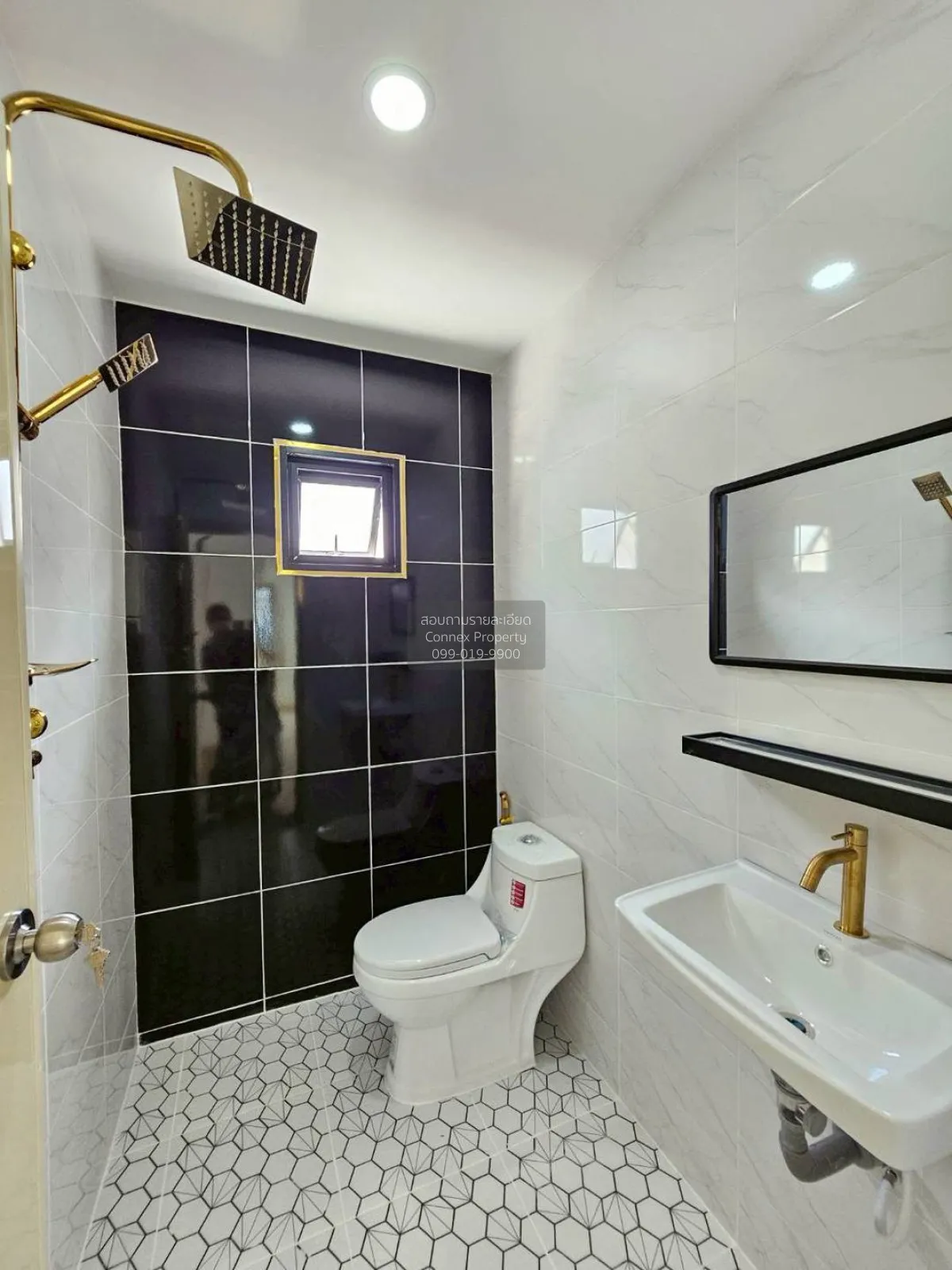 For Sale Townhouse/Townhome  , Baan Buathong 4 Baan Kluay-Sai Noi