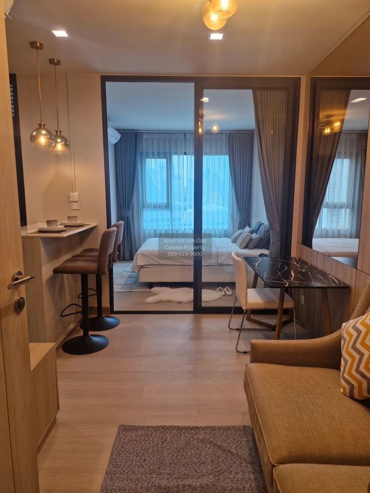 ขายคอนโด  ไลฟ์ วัน ไวร์เลส ชั้นสูง BTS-เพลินจิต ลุมพินี เขต ปทุมว 1