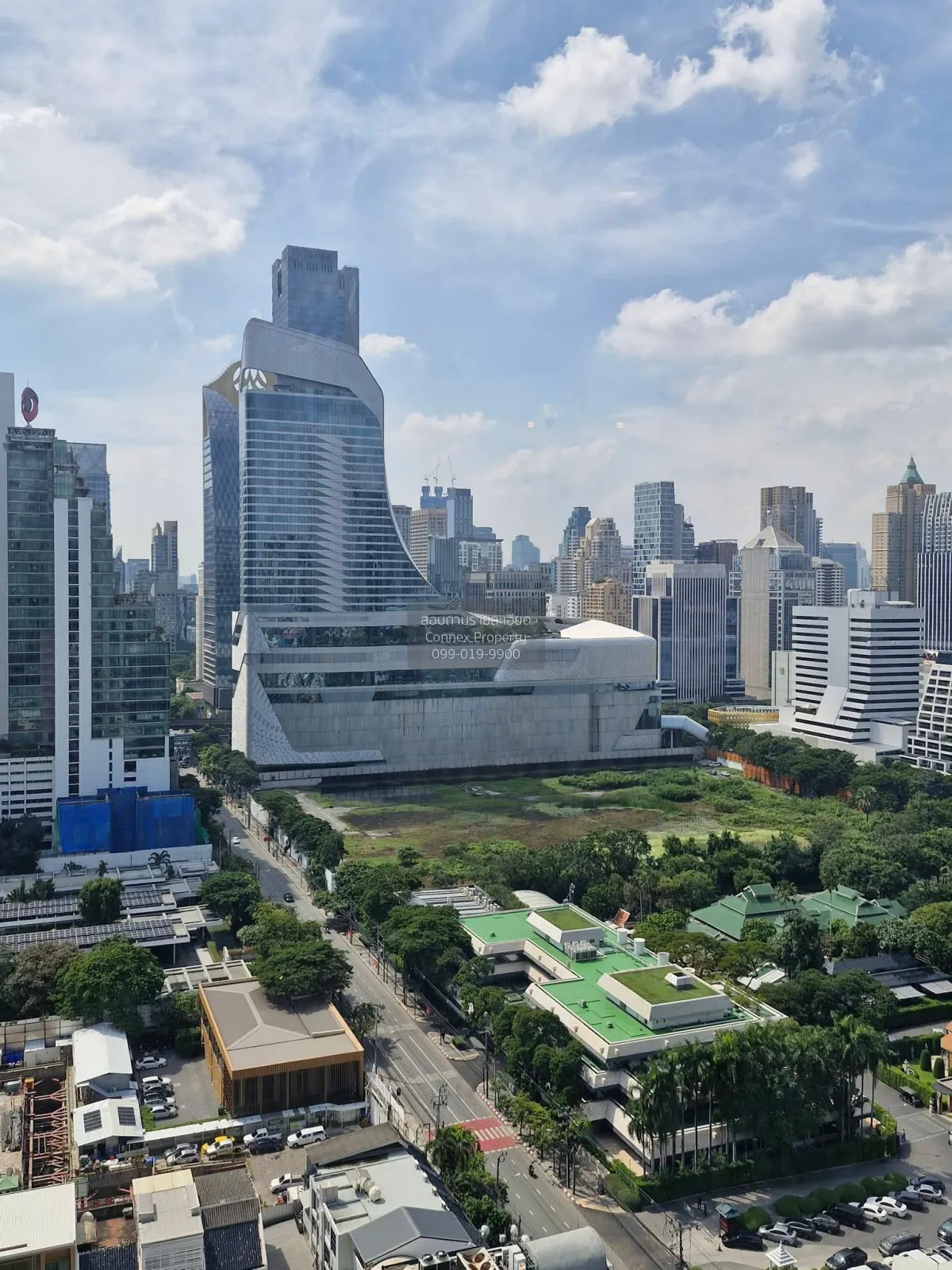 ขายคอนโด  ไลฟ์ วัน ไวร์เลส ชั้นสูง BTS-เพลินจิต ลุมพินี เขต ปทุมว